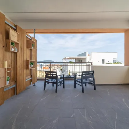 Guest house Palu' Sea View