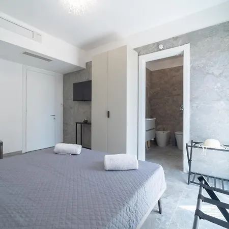 Guest house Palu' Sea View *